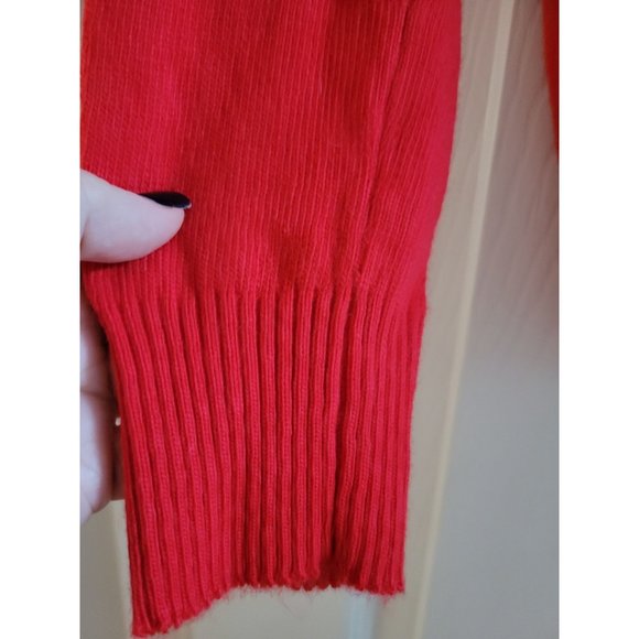Wildfox Red Shopping Is Cardio white Label sweater size Medium long sleeve - Picture 3 of 7